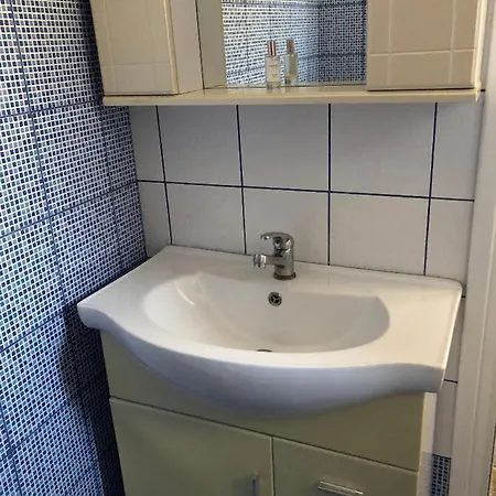 ένα όμορφο σπίτι μπροστά στην παραλία Nyaraló *